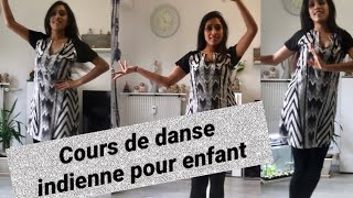 Danse indienne Bollywood pour enfants Aaja Nachle [upl. by Nnairb]